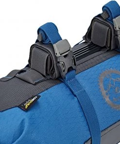 Coupon ✨ Acepac Bar Roll Sac, gris/rouge ⭐ -Accessoires Vélo Soldes acepac bar roll bag blue 4