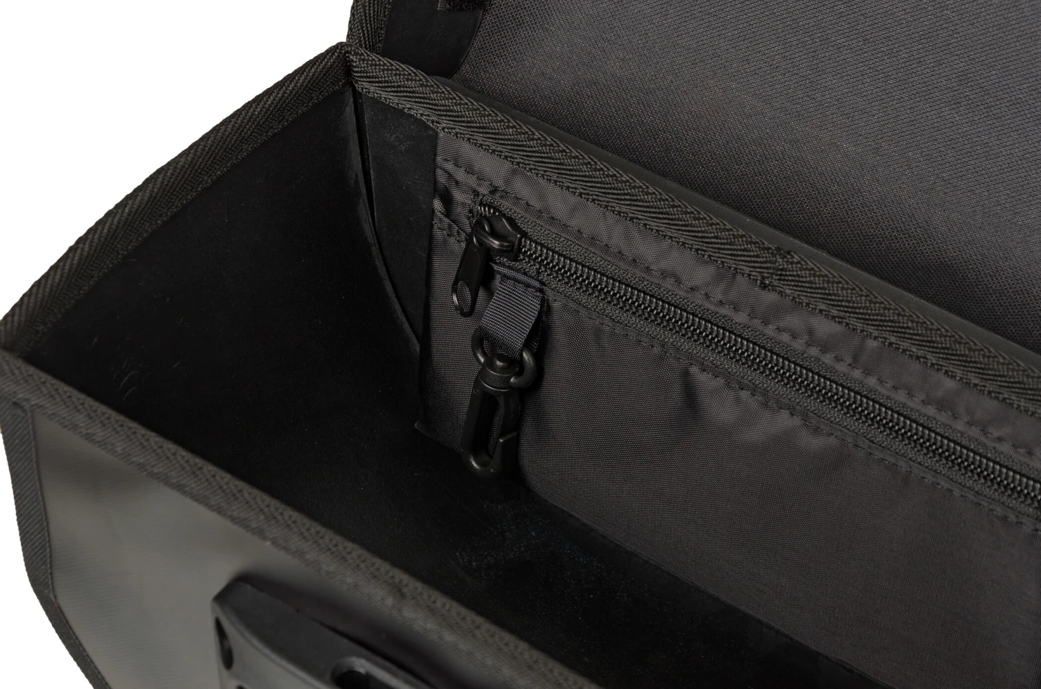 Coupon ⌛ AGU Shelter Clean Sacoche de guidon M, noir ⌛ 3 Coupon ⌛ AGU Shelter Clean Sacoche de guidon M, noir ⌛ – Image 3