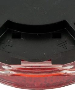 Budget ⌛ Axa Spark Steady Éclairage dynamo arrière 80 mm pour porte-bagages avec feu de position ✔️ -Accessoires Vélo Soldes axa spark steady dynamo ruecklicht 80mm fuer gepaecktraeger mit standlicht 3