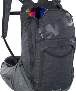 Remise 😍 EVOC Trail Pro 16 Sac à dos Protecteur, gris ⭐ -Accessoires Vélo Soldes evoc trail pro 16 protector backpack black carbon grey 3