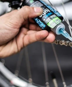 De gros ⌛ Muc-Off Wet Lube Chain Lubricant wax lubricant, 120 ml 🔔 5 De gros ⌛ Muc-Off Wet Lube Chain Lubricant wax lubricant, 120 ml 🔔 -Accessoires Vélo Soldes muc off wet lube kettenschmiermittel 120 ml 3