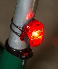 Les meilleures critiques de 🌟 SIGMA SPORT Aura 35/Nugget II Kit Éclairages USB ✔️ -Accessoires Vélo Soldes sigma sport aura 35 nugget ii usb light set stvzo 6