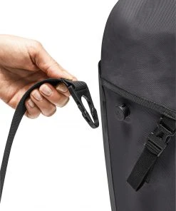 Top 10 ✔️ VAUDE Aqua Back Pro Single Sacoche arrière, rouge/noir ⭐ -Accessoires Vélo Soldes vaude aqua back pro single rear pannier black 4