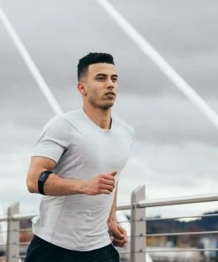 Acheter ✔️ Wahoo TICKR FIT Capteur de fréquence cardiaque 🧨 -Accessoires Vélo Soldes wahoo fitness tickr fit herzfrequenzmesser 6